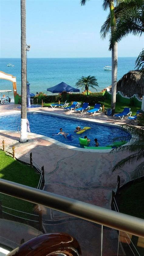 los ayala hotels